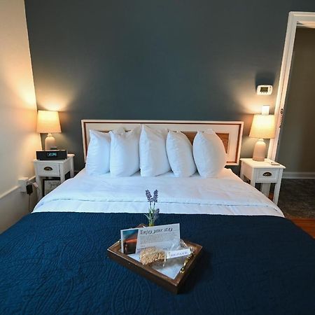 The Lakehouse Inn Geneva 외부 사진