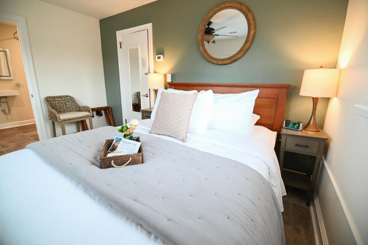 The Lakehouse Inn Geneva 외부 사진