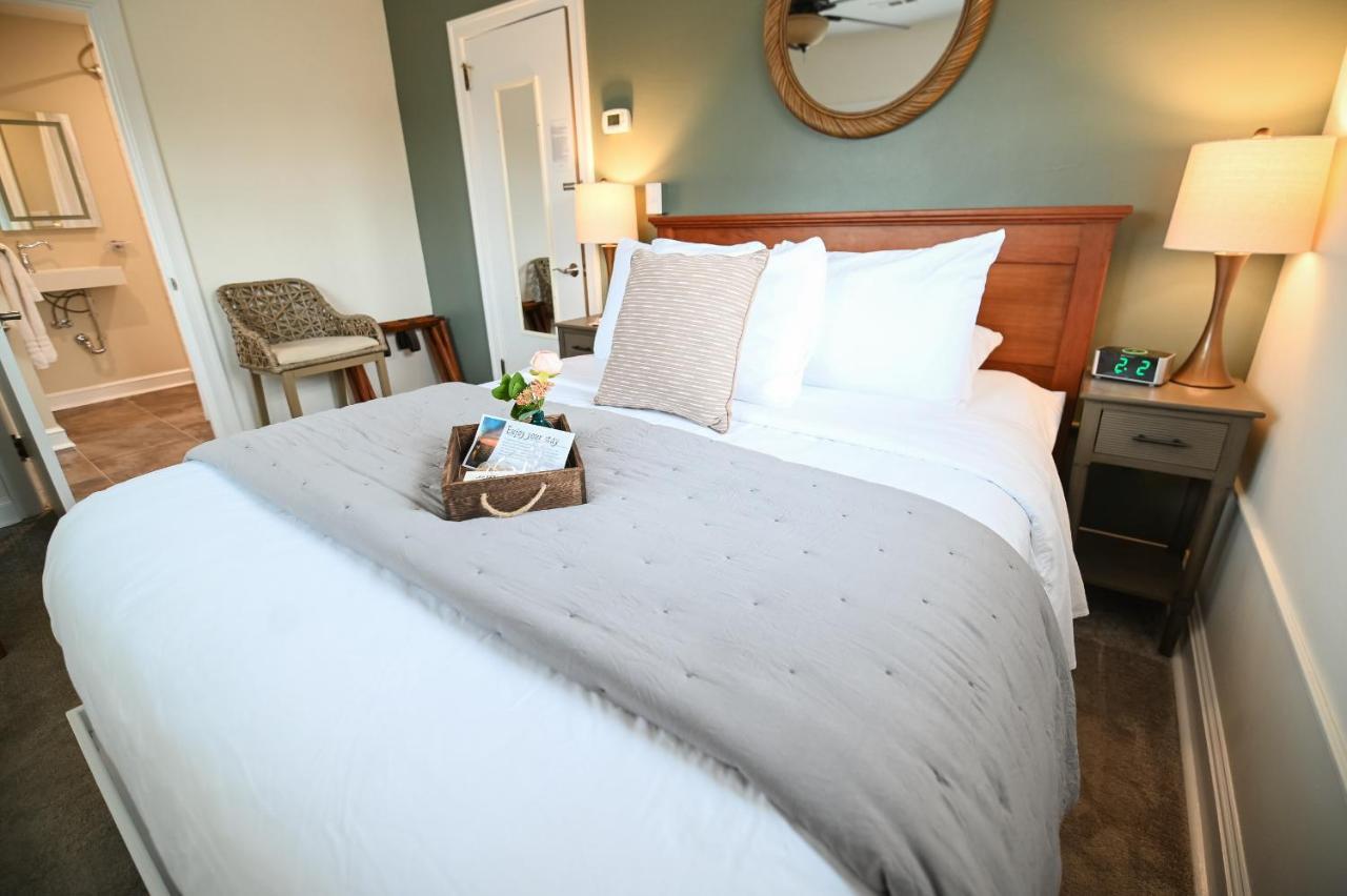 The Lakehouse Inn Geneva 외부 사진