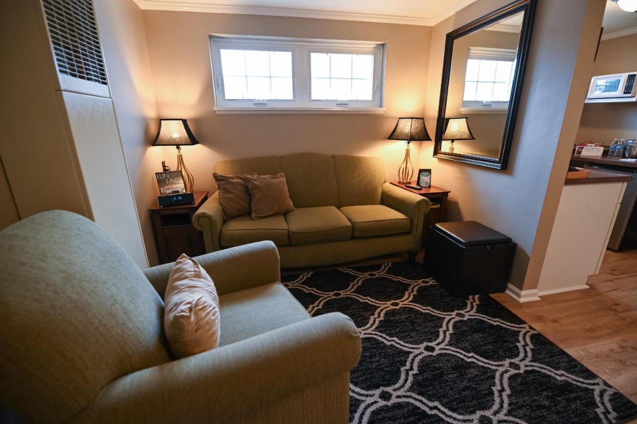 The Lakehouse Inn Geneva 외부 사진